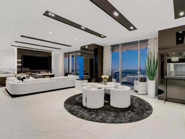 Apartment for sale  Unit #2304 - photo 6939985