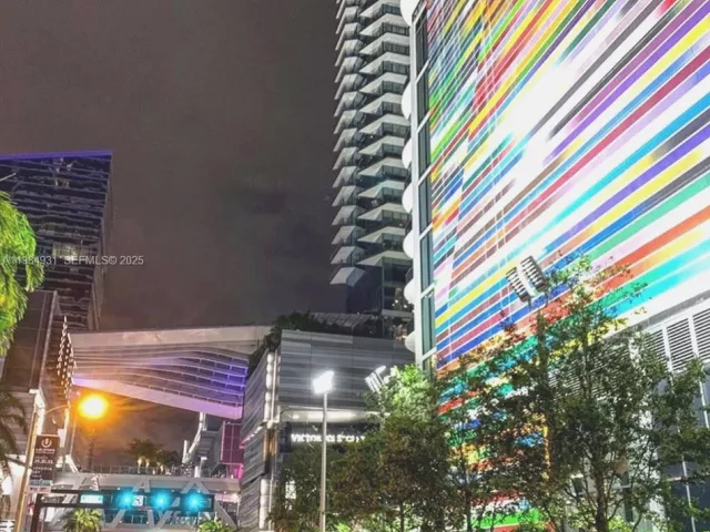 condo for sale in Miami - 801 S Miami Ave 509 - MondialRealty