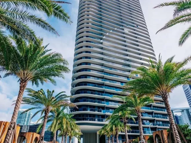 condo for sale in Miami - 801 S Miami Ave 509 - MondialRealty