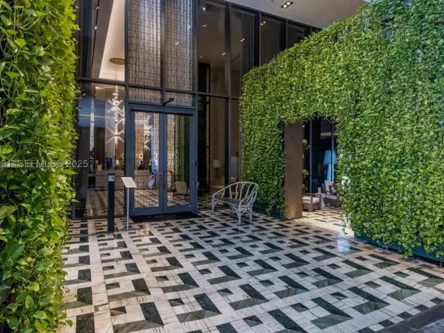 condo for sale in Miami - 801 S Miami Ave 509 - MondialRealty