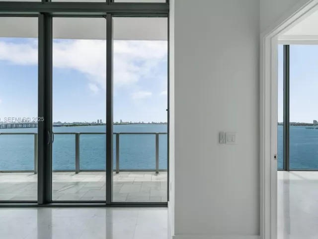 Apartment for sale  Unit #604 - photo 6938833