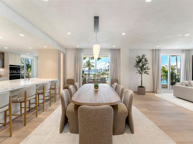 Apartment for sale  Unit #6201 - photo 6940614