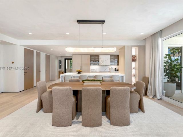 Apartment for sale  Unit #6201 - photo 6940615