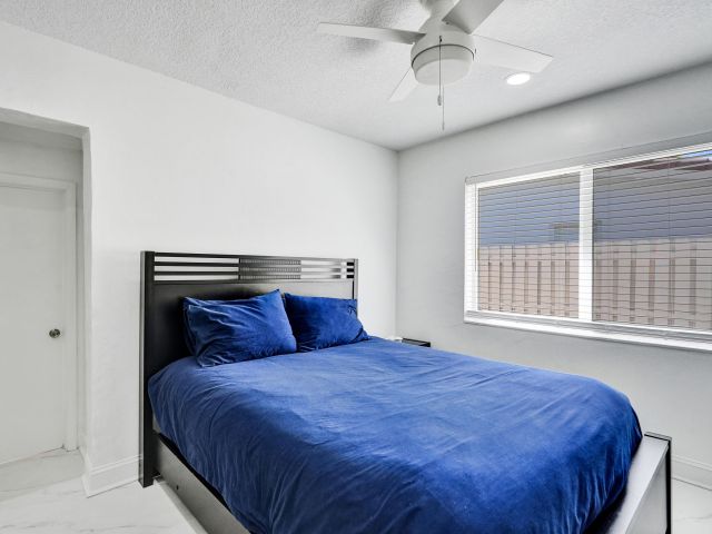 Home for rent at 1633 SE 5th Court - photo 6940269