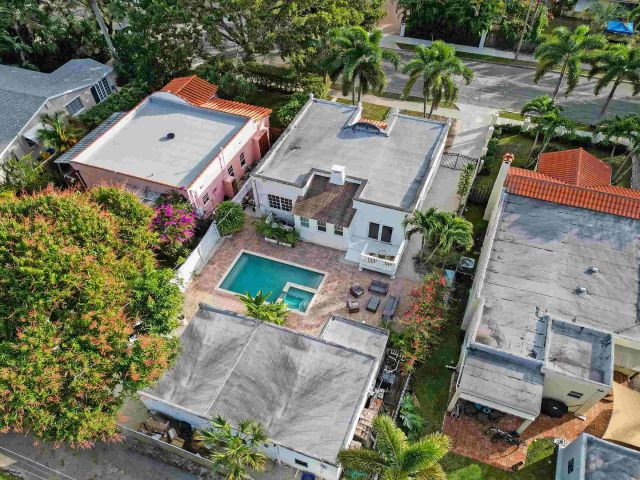 Home for rent at 435 35th Street - photo 6940774