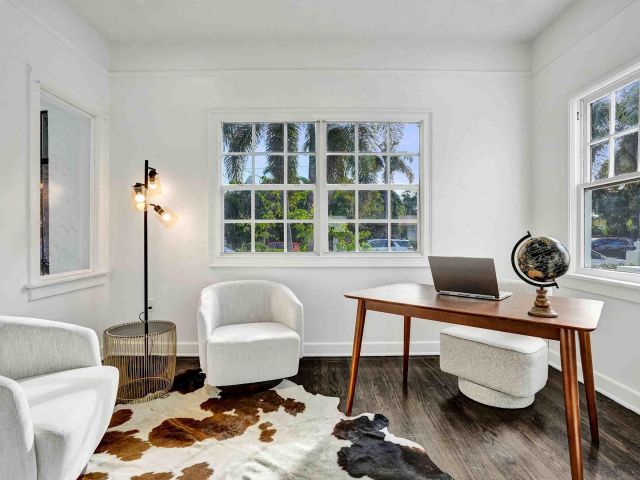 Home for rent at 435 35th Street - photo 6940783