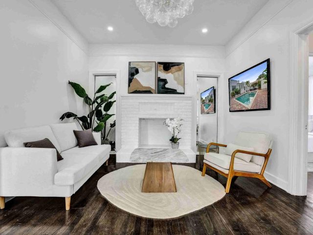 Home for rent at 435 35th Street - photo 6940785