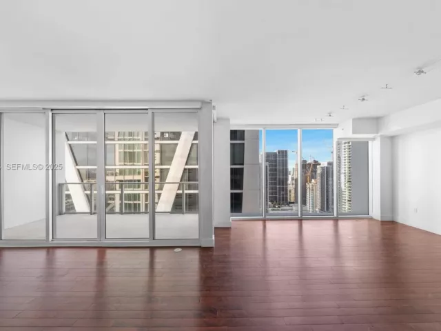 Apartment for sale  Unit #4108 - photo 6941042