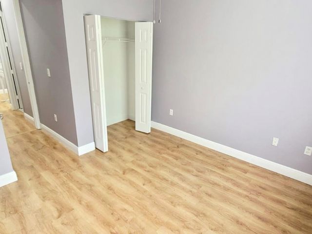 4-bedroom home for rent in Homestead - 1005 NE 42nd Pl - MondialRealty