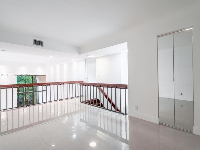 Home for sale at 20347 W Country Club Dr TH15 - photo 7528718