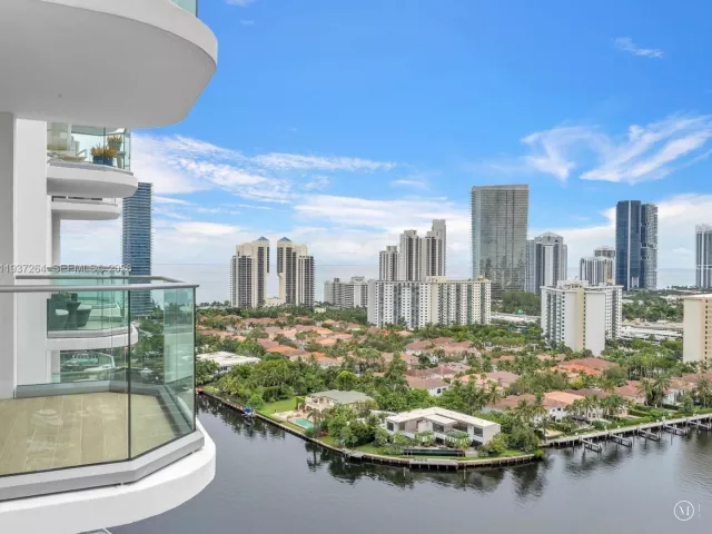 Apartment for sale  Unit #25D - photo 6942299