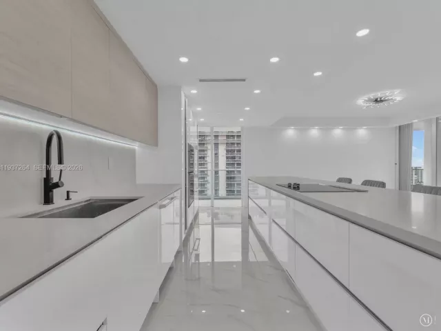 Apartment for sale  Unit #25D - photo 6942301