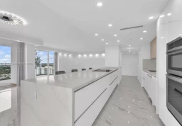 Apartment #25D at Turnberry Isle