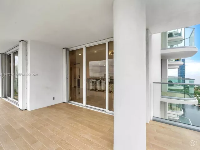 Apartment for sale  Unit #25D - photo 6942294