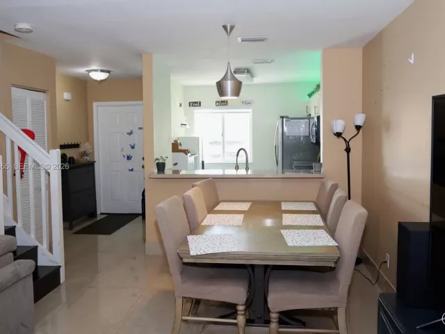 3-bedroom home for sale in Pembroke Pines - 20816 NW 2nd St - MondialRealty