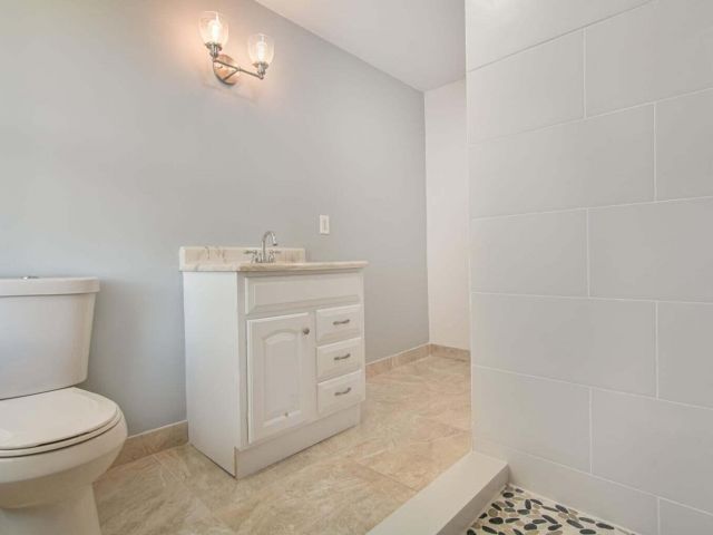 Home for rent at 815 6th Street - photo 6942369