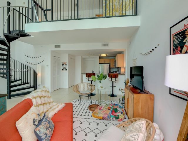 Apartment for rent  Unit #L-428 - photo 7437197