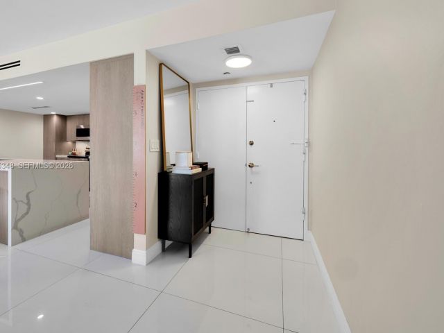 Apartment for sale  Unit #413 - photo 6955937