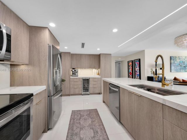 Apartment for sale  Unit #413 - photo 6955939