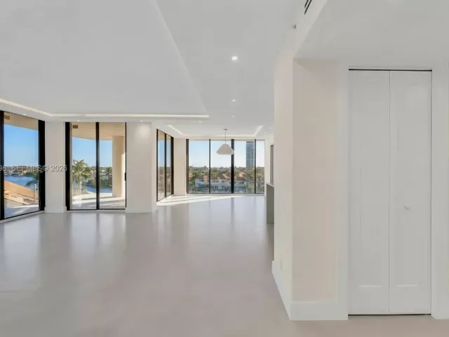 Apartment for sale  Unit #4K - photo 6952244