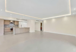 Apartment #4K at Turnberry Towers