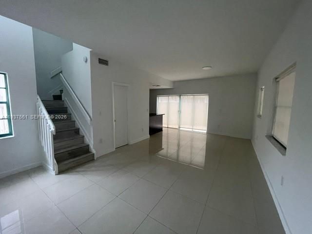 3-bedroom home for rent in Miami - 11490 SW 148 CT 0 - MondialRealty