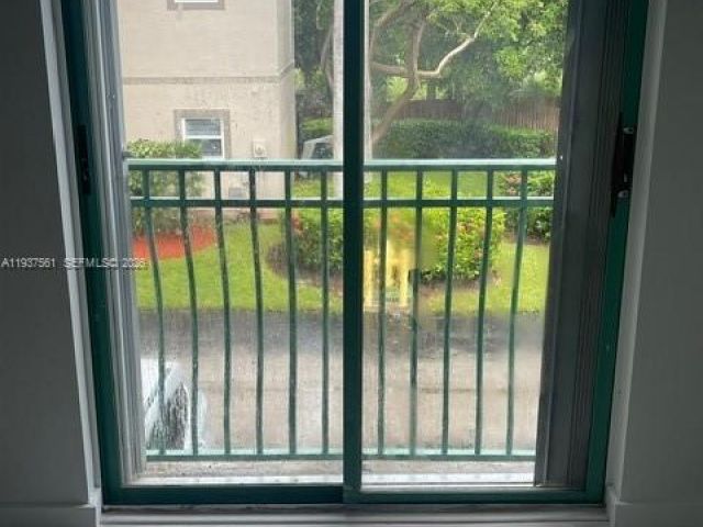 3-bedroom home for rent in Miami - 11490 SW 148 CT 0 - MondialRealty