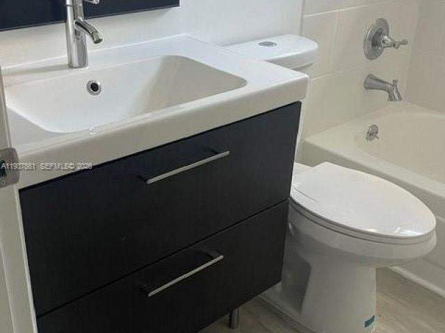 3-bedroom home for rent in Miami - 11490 SW 148 CT 0 - MondialRealty