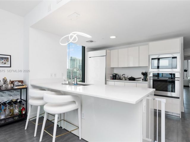 Apartment for sale  Unit #808 - photo 6956164