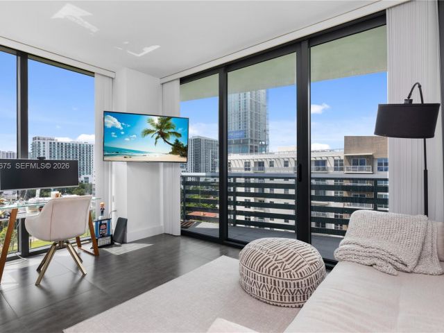 Apartment for sale  Unit #808 - photo 6956172