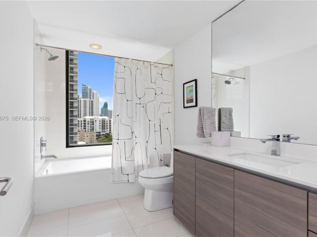 Apartment for sale  Unit #808 - photo 6956174