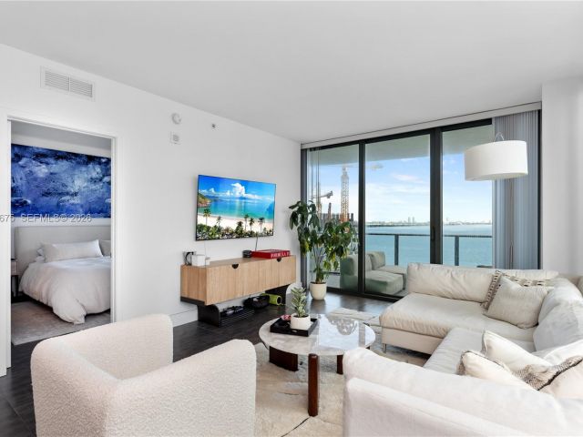 Apartment for sale  Unit #808 - photo 6956178