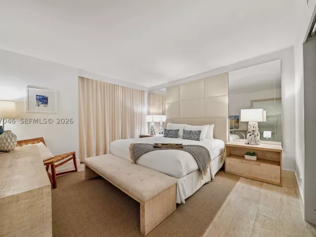 3-bedroom condo for rent in Miami Beach - 102 24th St 1207 - MondialRealty
