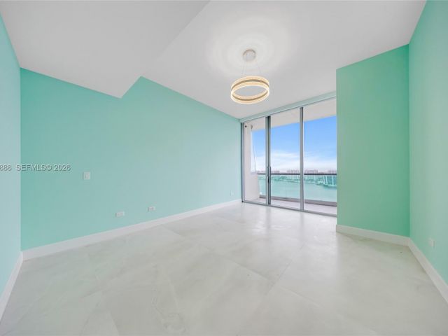 Apartment for sale  Unit #2502 - photo 6960470