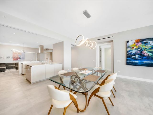 Apartment for sale  Unit #2502 - photo 6960480