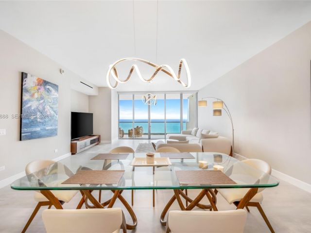 Apartment for sale  Unit #2502 - photo 6960481