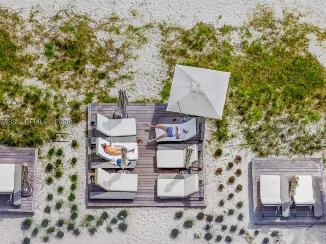 3-bedroom condo for sale in Sunny Isles Beach - 18501 Collins Ave 2502 - MondialRealty