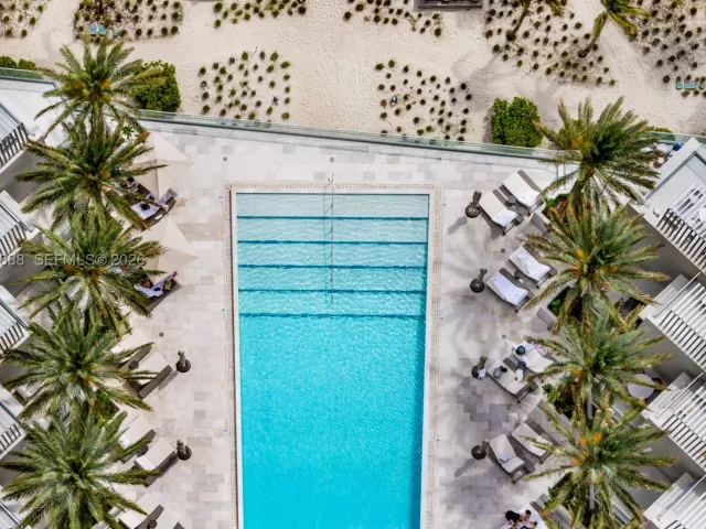 3-bedroom condo for sale in Sunny Isles Beach - 18501 Collins Ave 2502 - MondialRealty