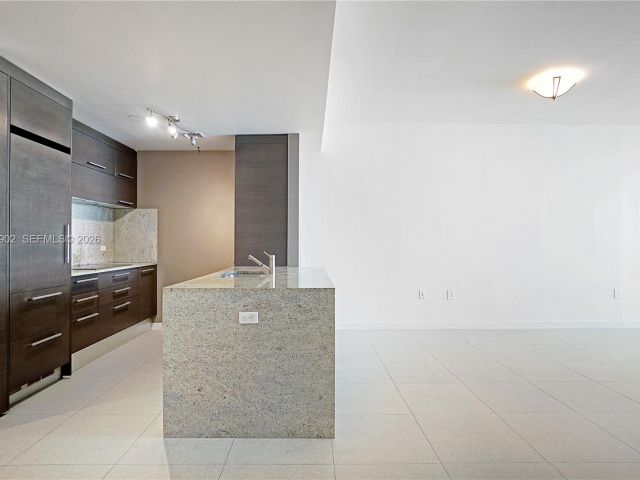 Apartment for sale  Unit #2910 - photo 6963271
