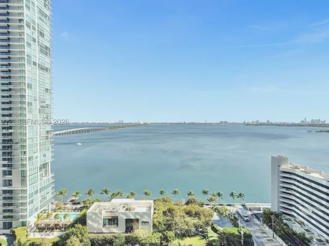 2-bedroom condo for sale in Miami - 480 NE 31st St 1705 - MondialRealty