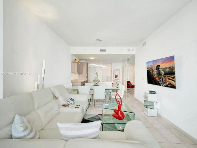 Apartment for sale  Unit #1705 - photo 6961245