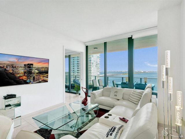 Apartment for sale  Unit #1705 - photo 6961251