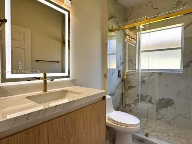 3-bedroom home for sale in Delray Beach - 6532 Via Vicenza - MondialRealty