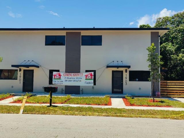 3-bedroom home for rent in Miami - 1901 NW 51st Ter 1901 - MondialRealty