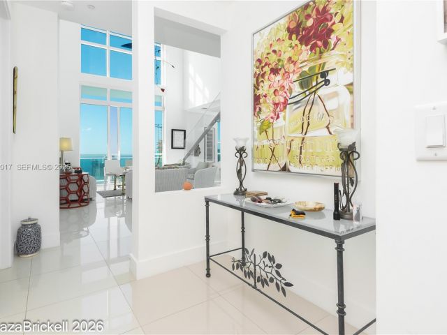 Apartment for sale  Unit #5505 - photo 6993253