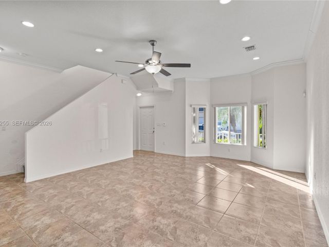 2-bedroom home for rent in Homestead - 2332 SE 16th Pl 2332 - MondialRealty