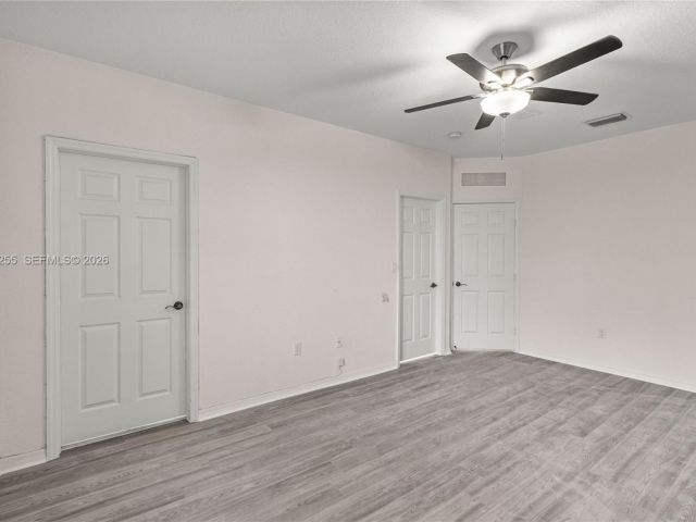 2-bedroom home for rent in Homestead - 2332 SE 16th Pl 2332 - MondialRealty