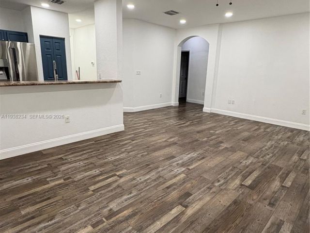 3-bedroom home for rent in Homestead - 2853 SE 1st Dr 1 - MondialRealty