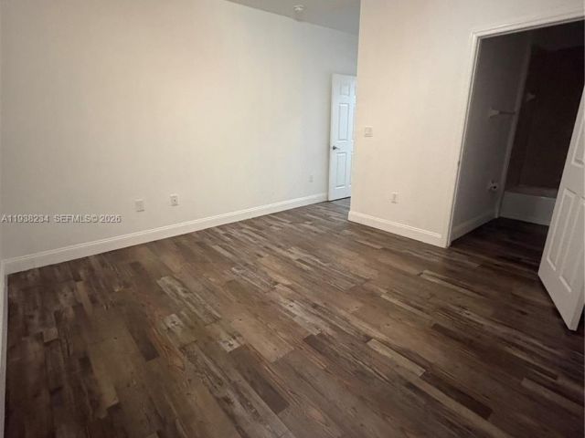 3-bedroom home for rent in Homestead - 2853 SE 1st Dr 1 - MondialRealty