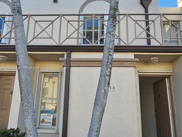2-bedroom home for rent in Miami - 1158 NW 124th Ave 2306 - MondialRealty